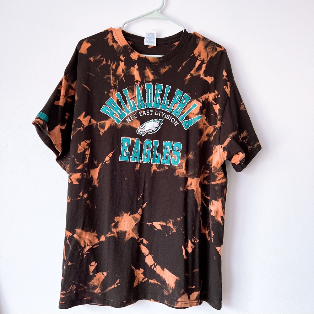 Philadelphia Eagles Bleach Dyed T-Shirt